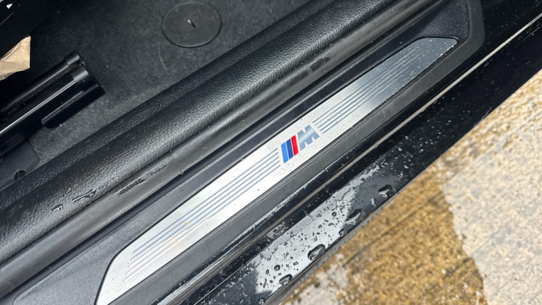 BMW 1 Series 118i [1.5] M Sport Shadow Edition 5dr Petrol Hatchback